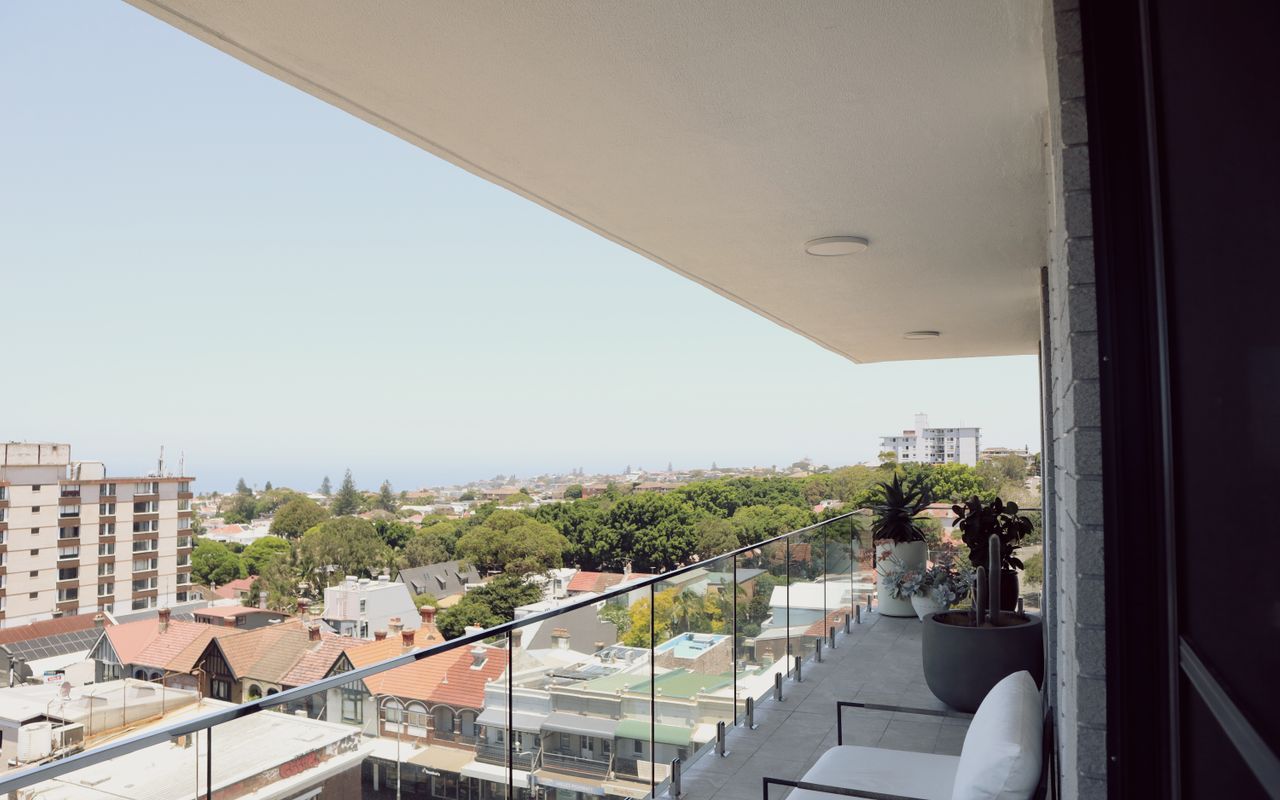 The Bondi Escape ISYD