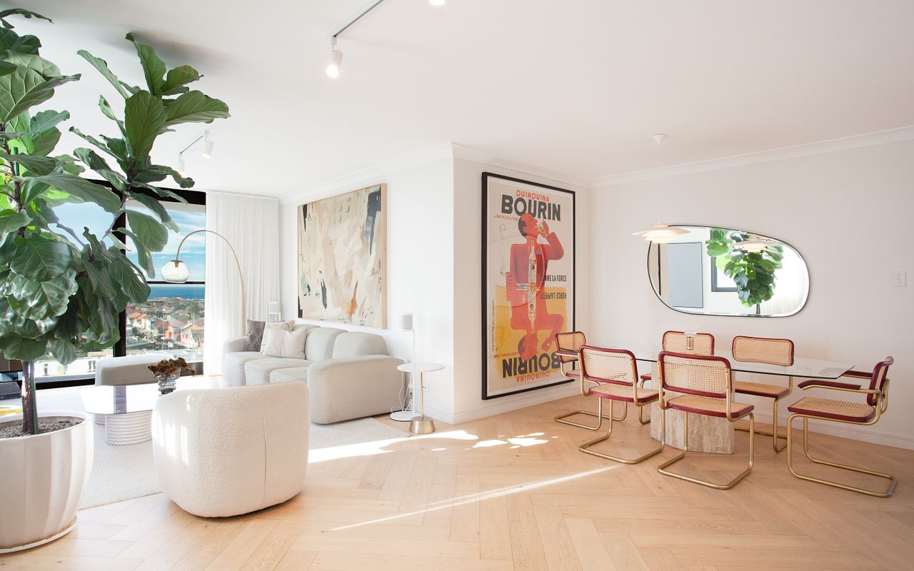 The Bondi Escape ISYD