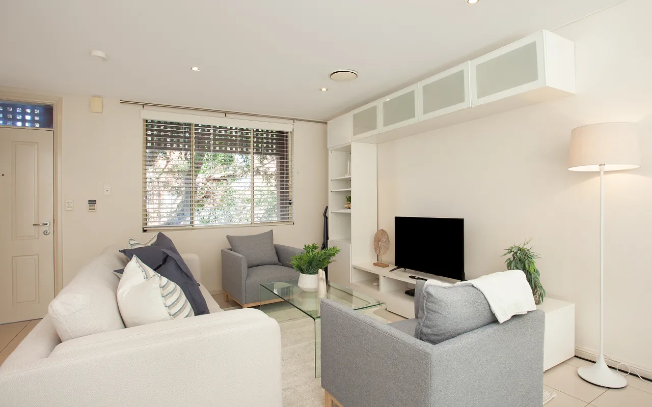 Sunshine Terrace, Bondi Beach ISYD