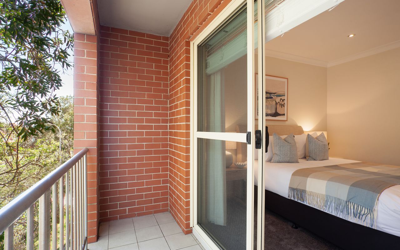 Sunshine Terrace, Bondi Beach ISYD