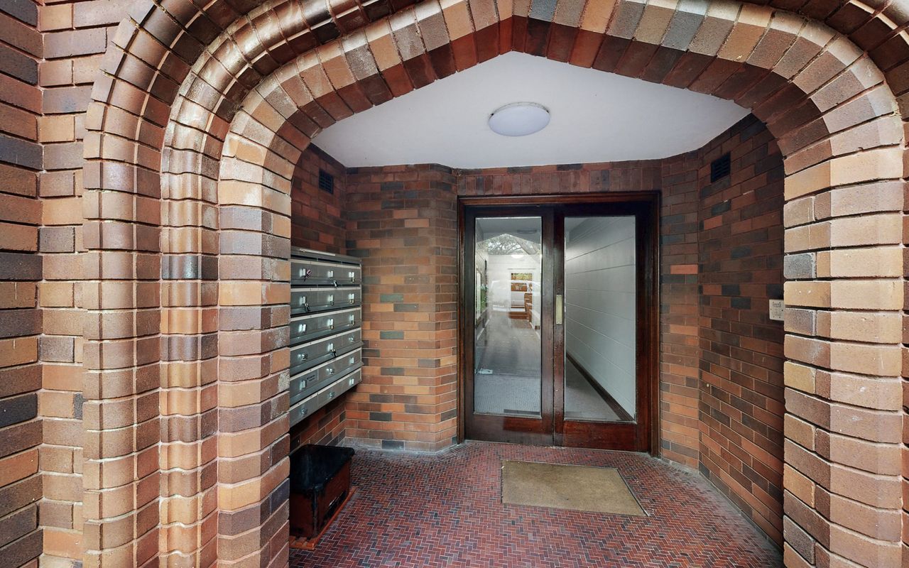 Woollahra Gem I90