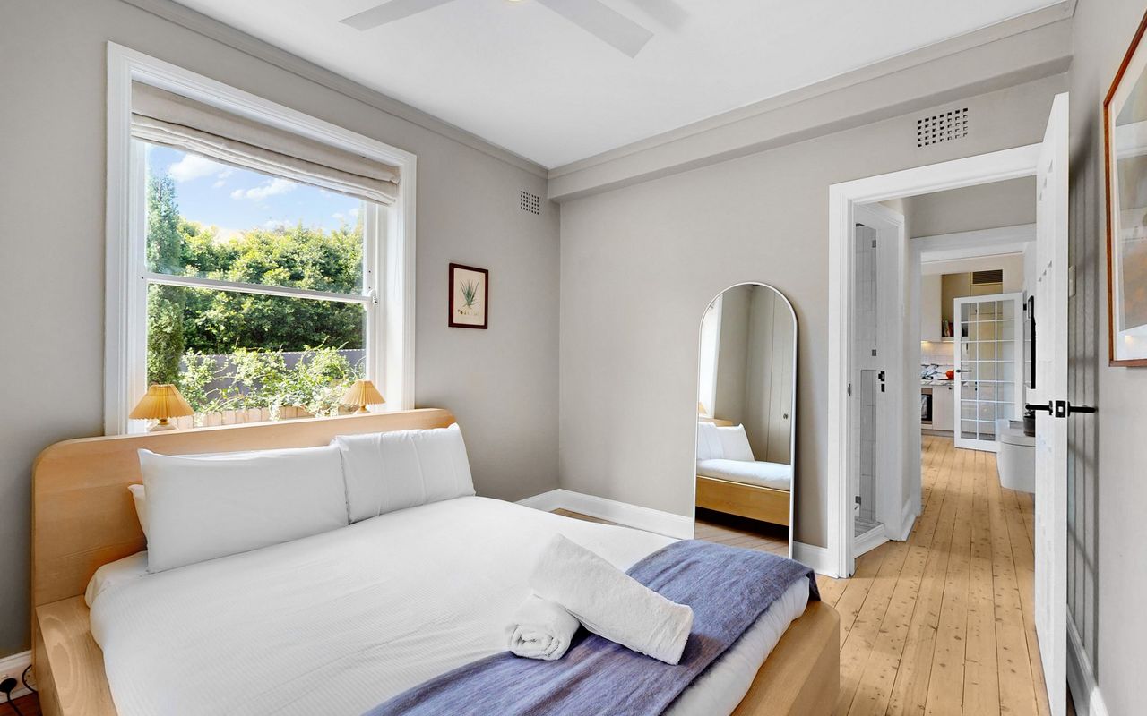 Woollahra Gem I90