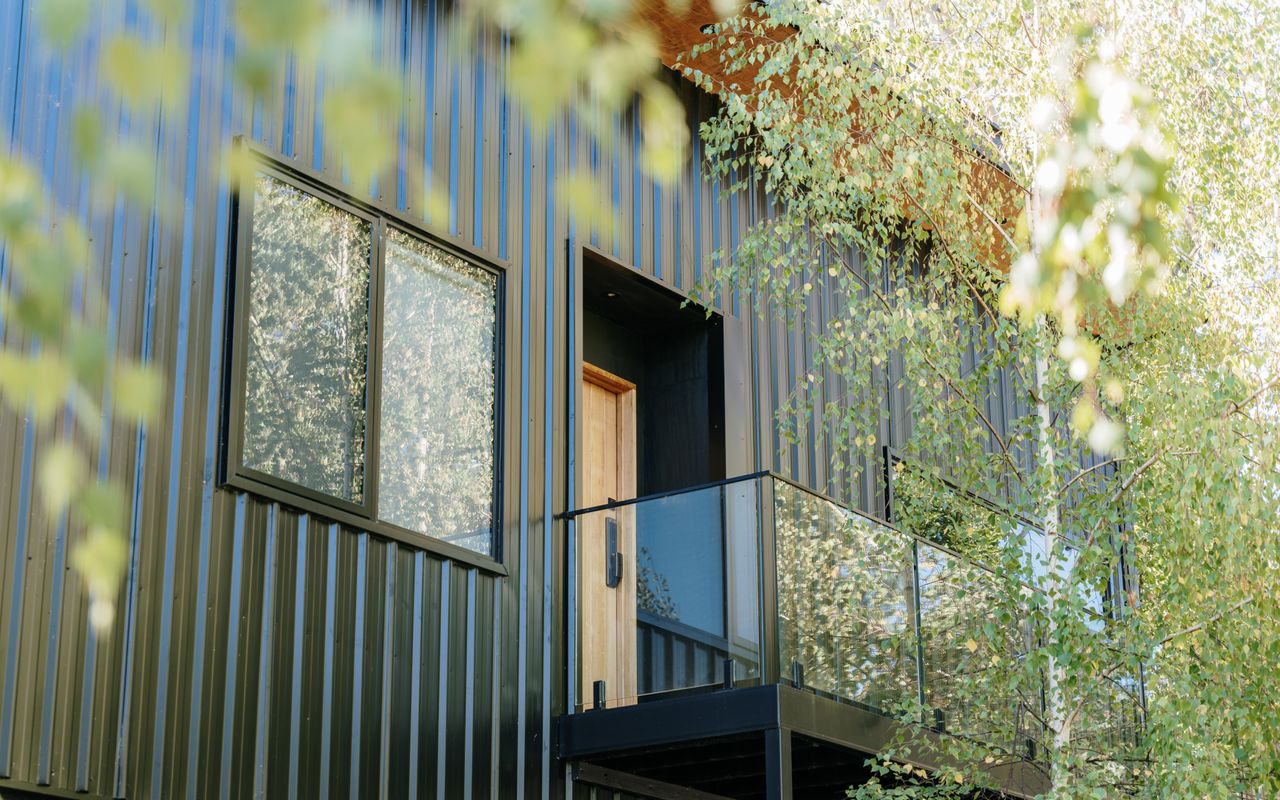Tree Top Haven ITAS