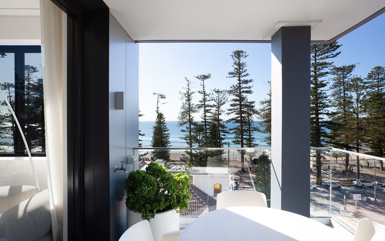 Penthouse Paradise, Manly Beach IH