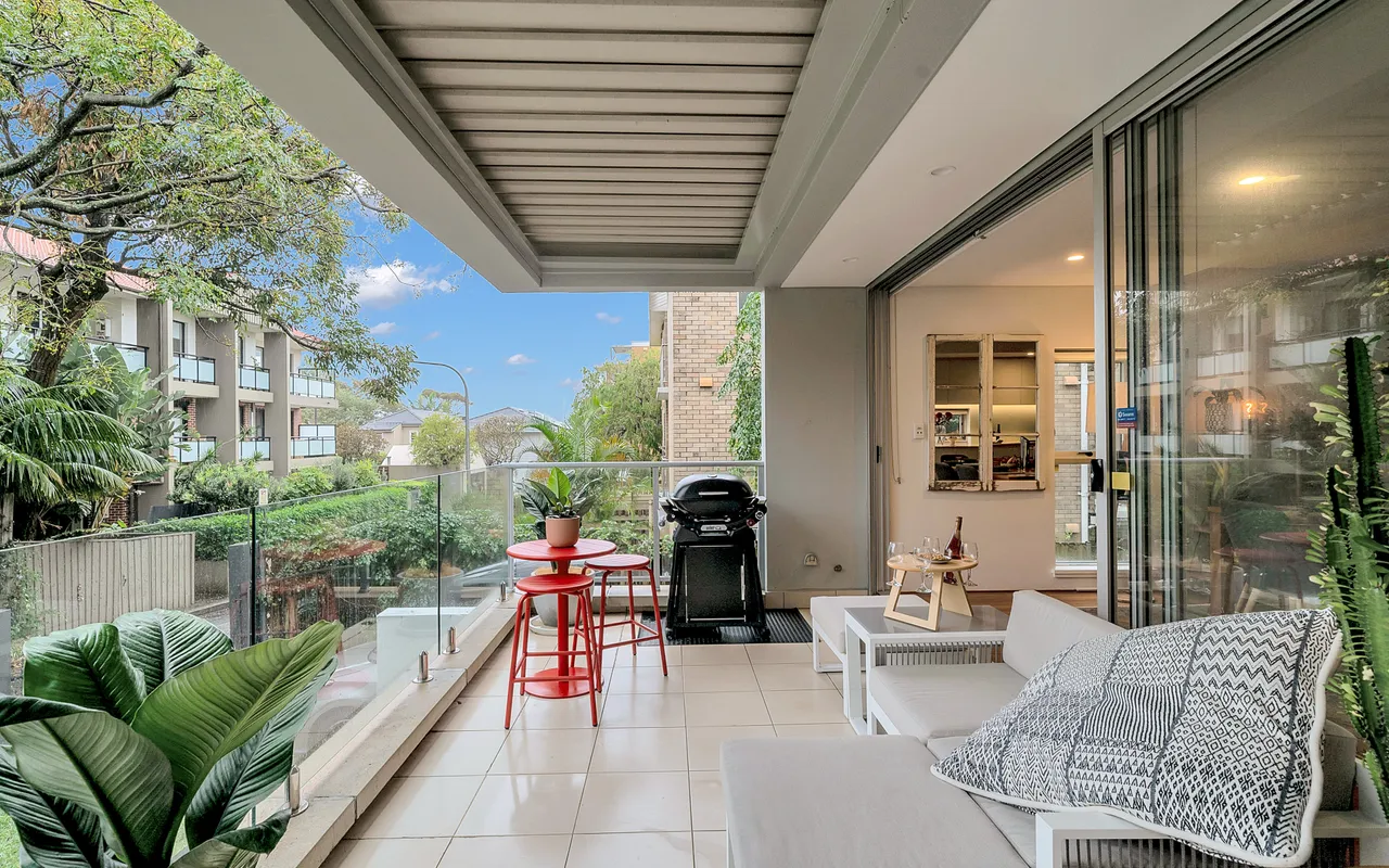 Salty Oasis, Bondi Beach ISYD