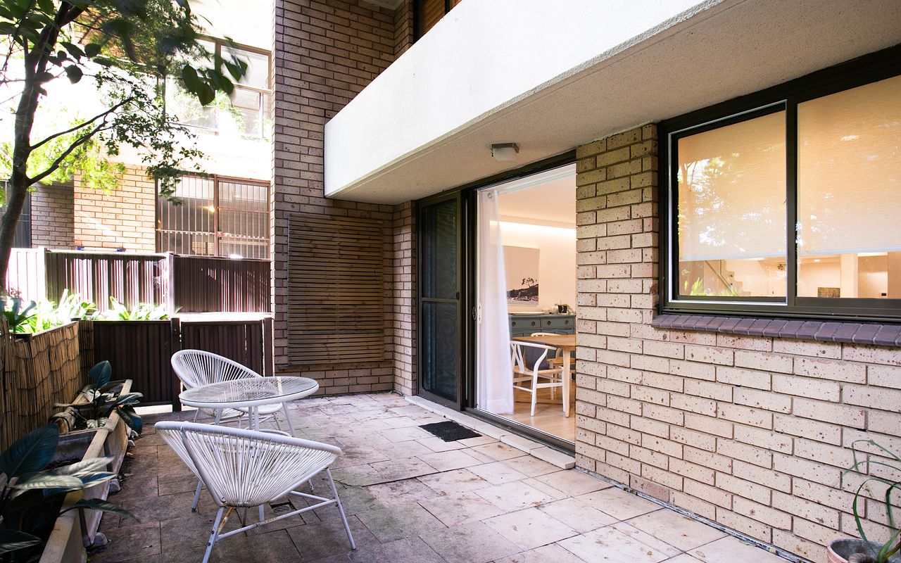 Tewkesbury Courtyard, Darlinghurst I90