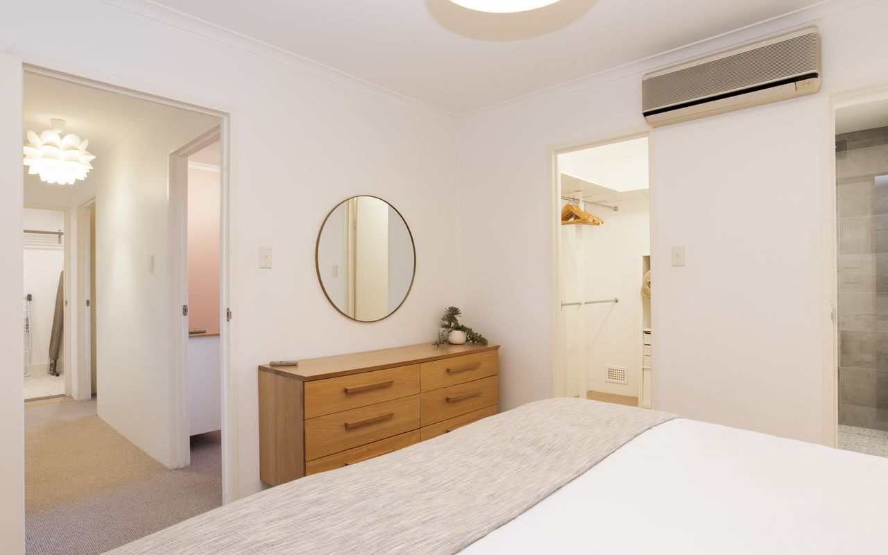 Tewkesbury Courtyard, Darlinghurst I90