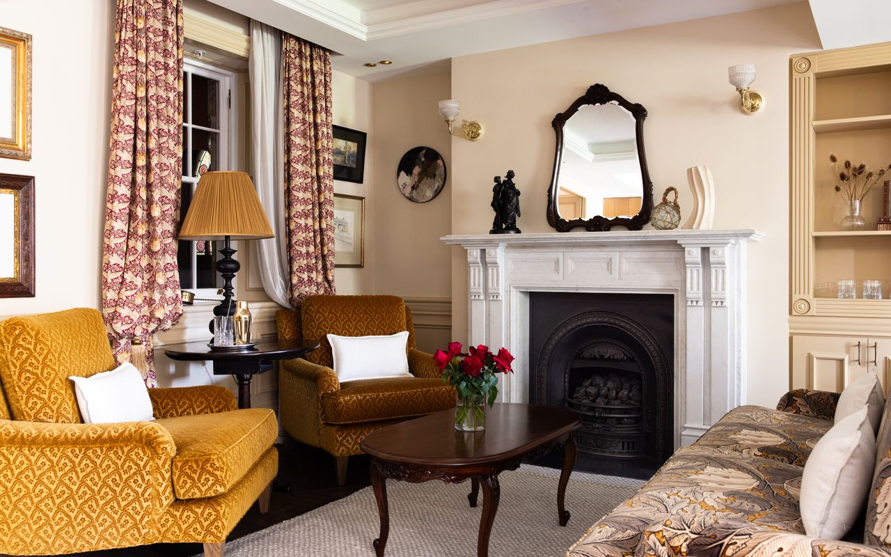 Darling Manor IBO