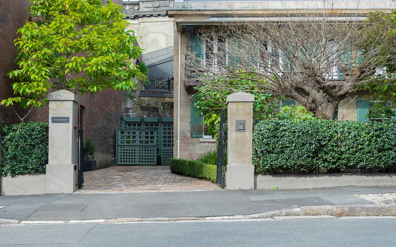 Darling Manor IBO