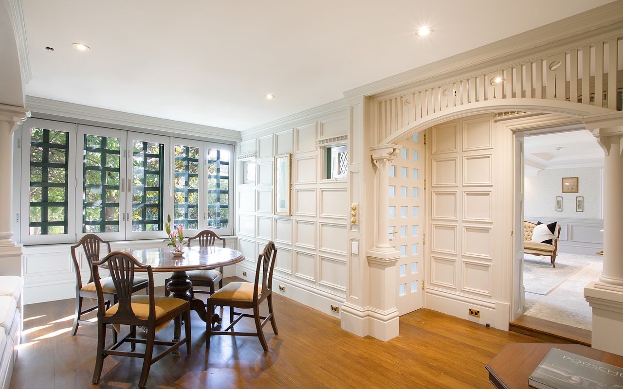 Darling Manor IBO