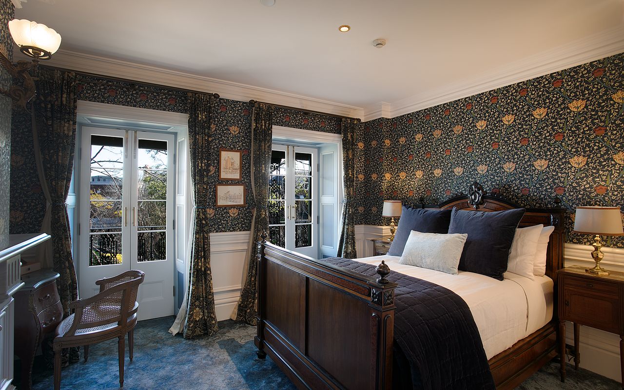 Darling Manor IBO