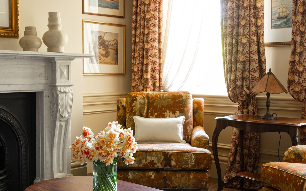 Darling Manor IBO