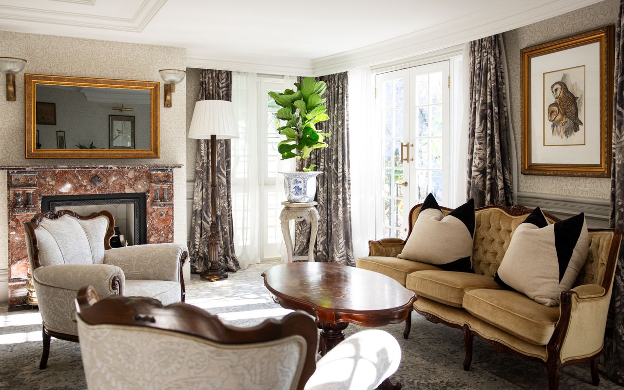 Darling Manor IBO