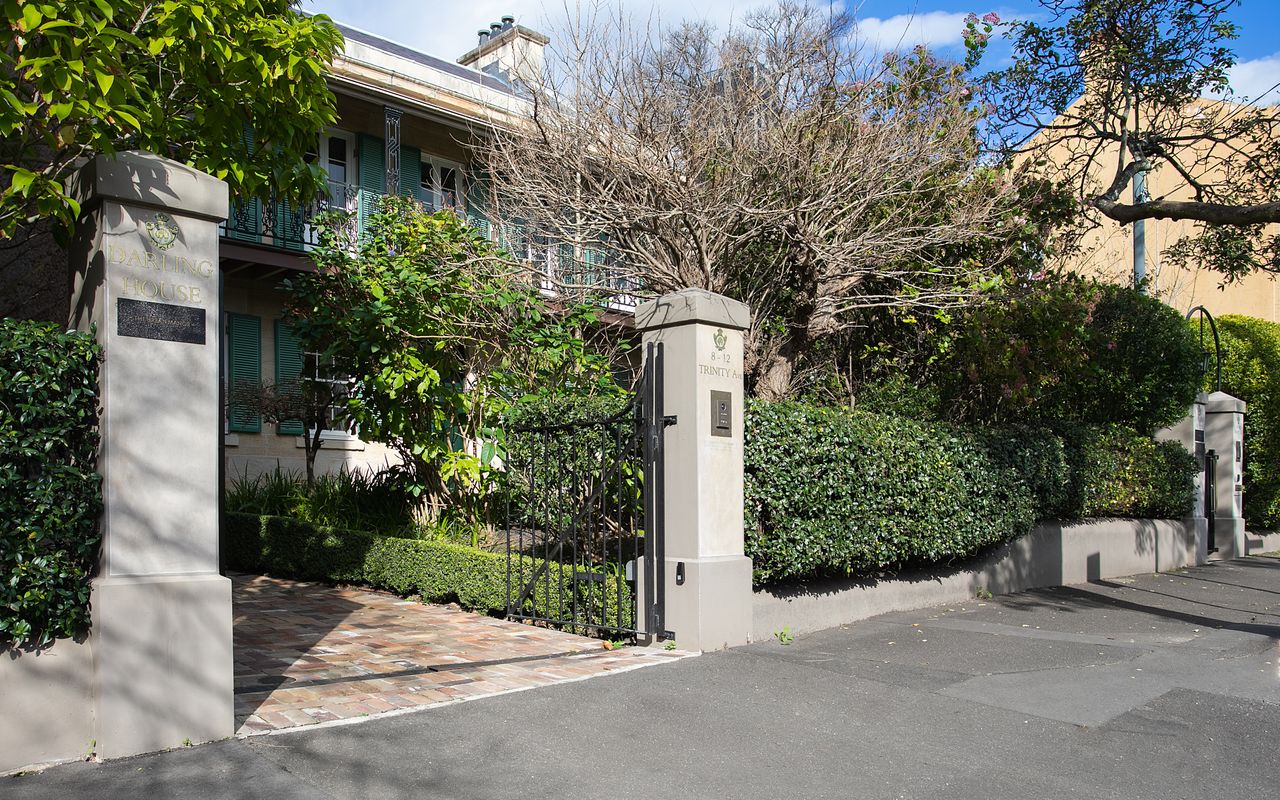 Darling Manor IBO