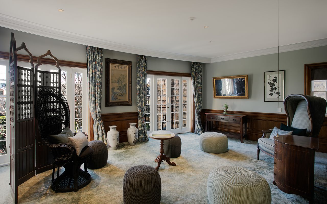 Darling Manor IBO