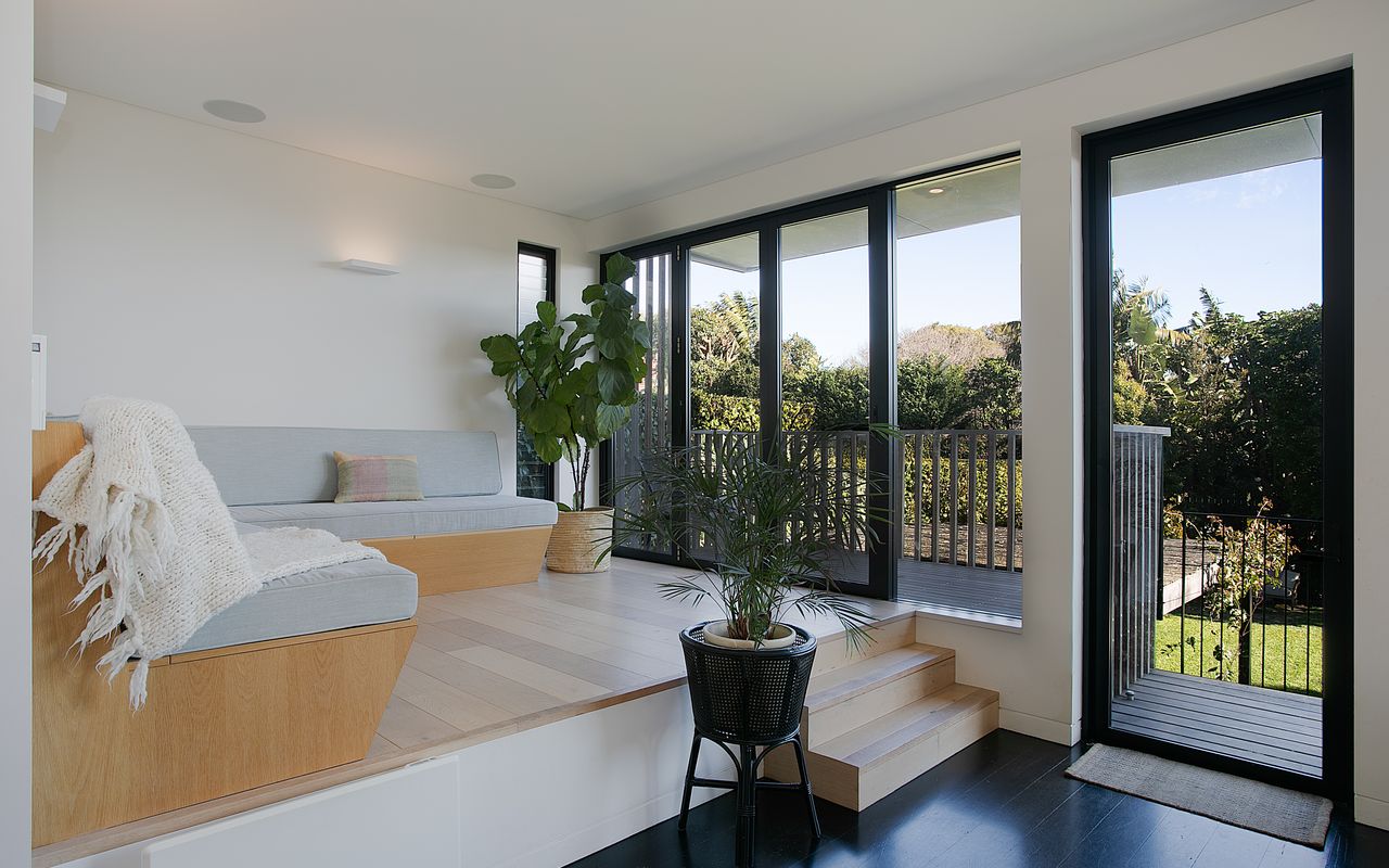 Azure Bliss, Vaucluse IH7