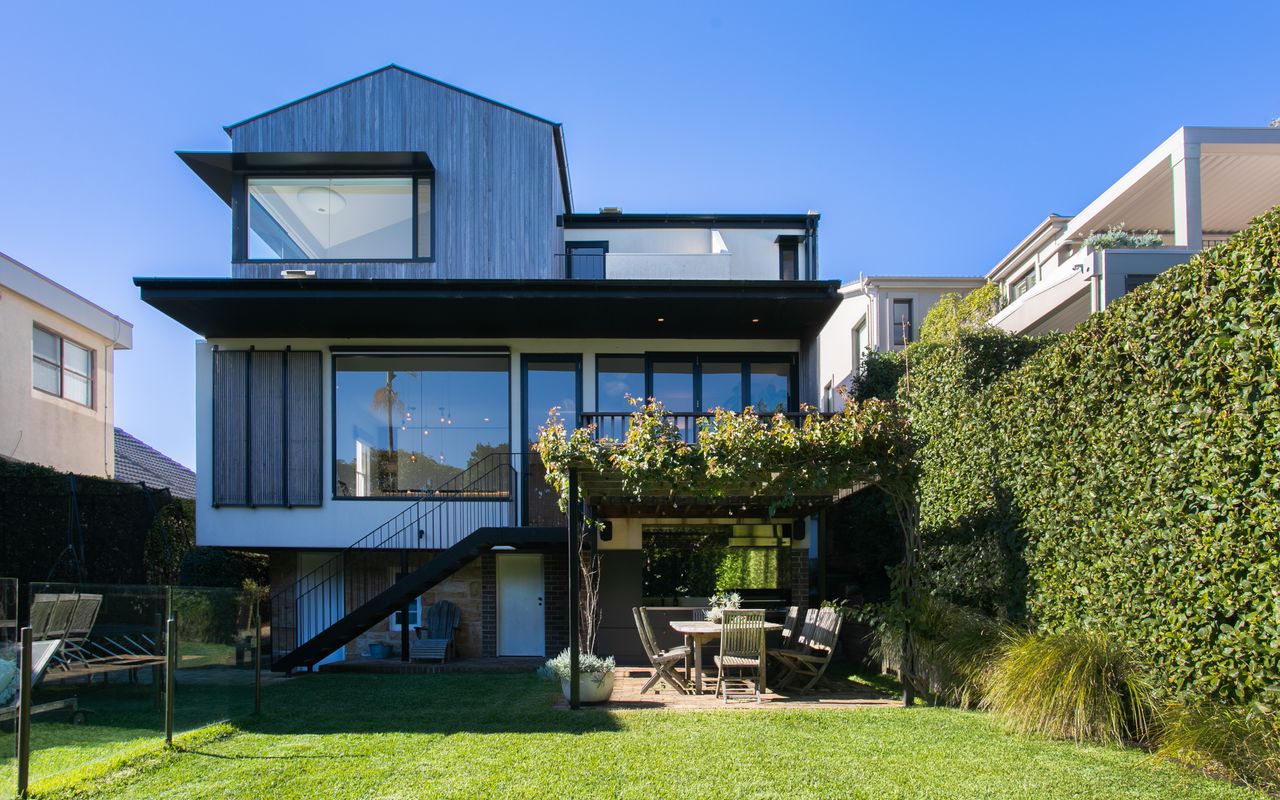 Azure Bliss, Vaucluse IH7