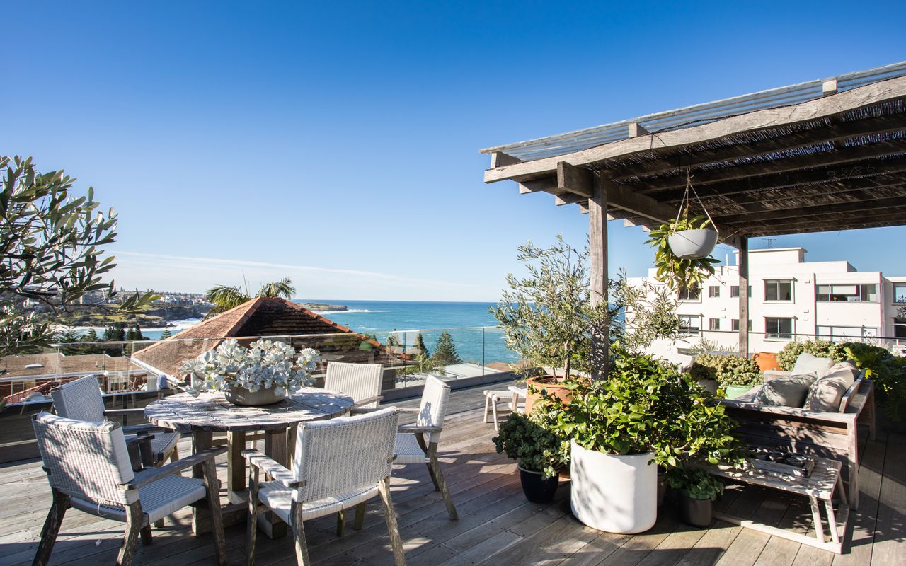 Breezy Coast, Coogee IH