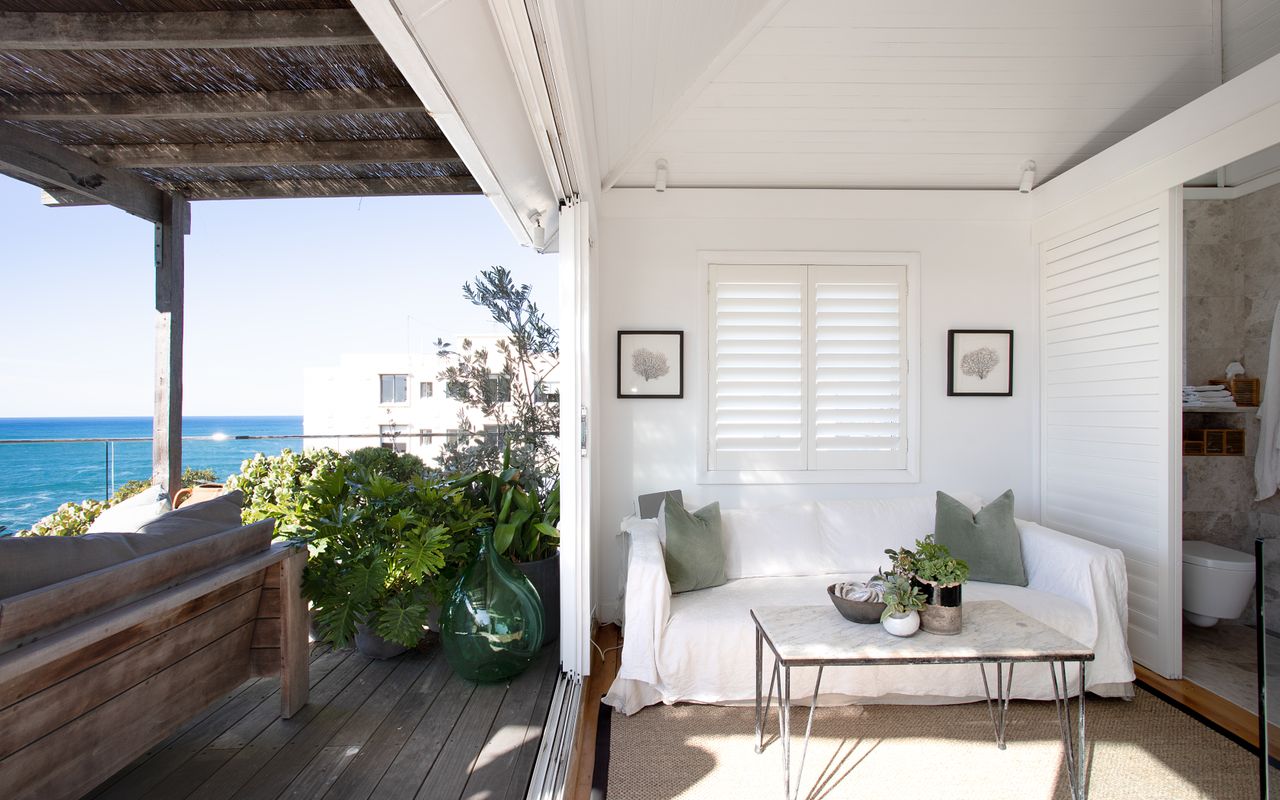 Breezy Coast, Coogee IH