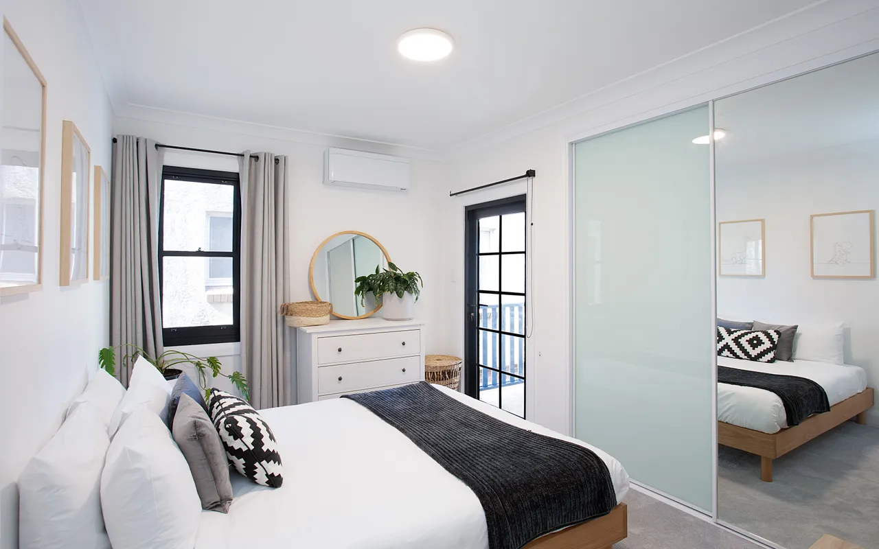 Azure Bay, Coogee IH