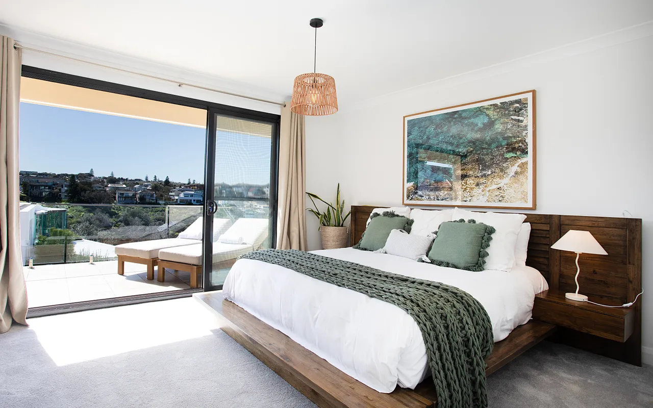 Azure Bay, Coogee IH