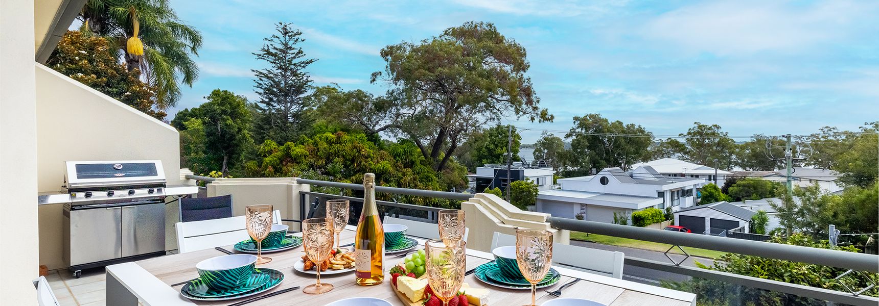 Corlette Sands, 117 Sandy Point Road – filtered waterviews, air conditioning and only 150 metres to the water