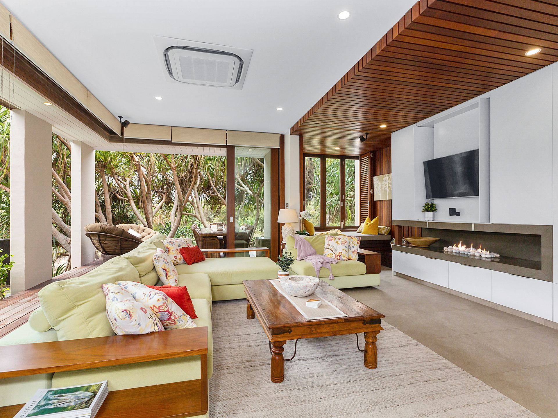 Kingscliff Balinese Beachfront Retreat - Kingscliff Accommodation