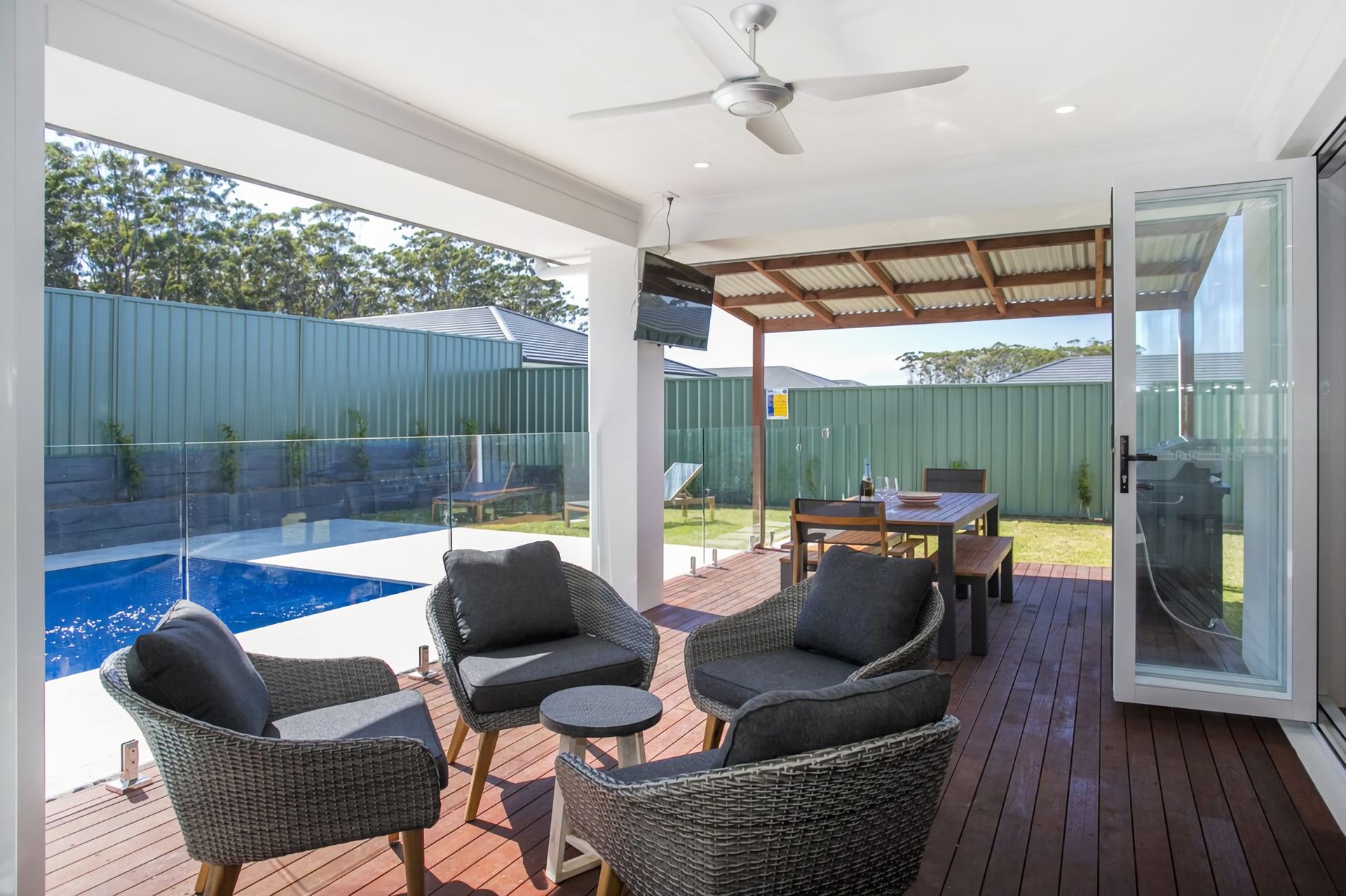 Billies Beach Shack | McGrath Mollymook Holidays