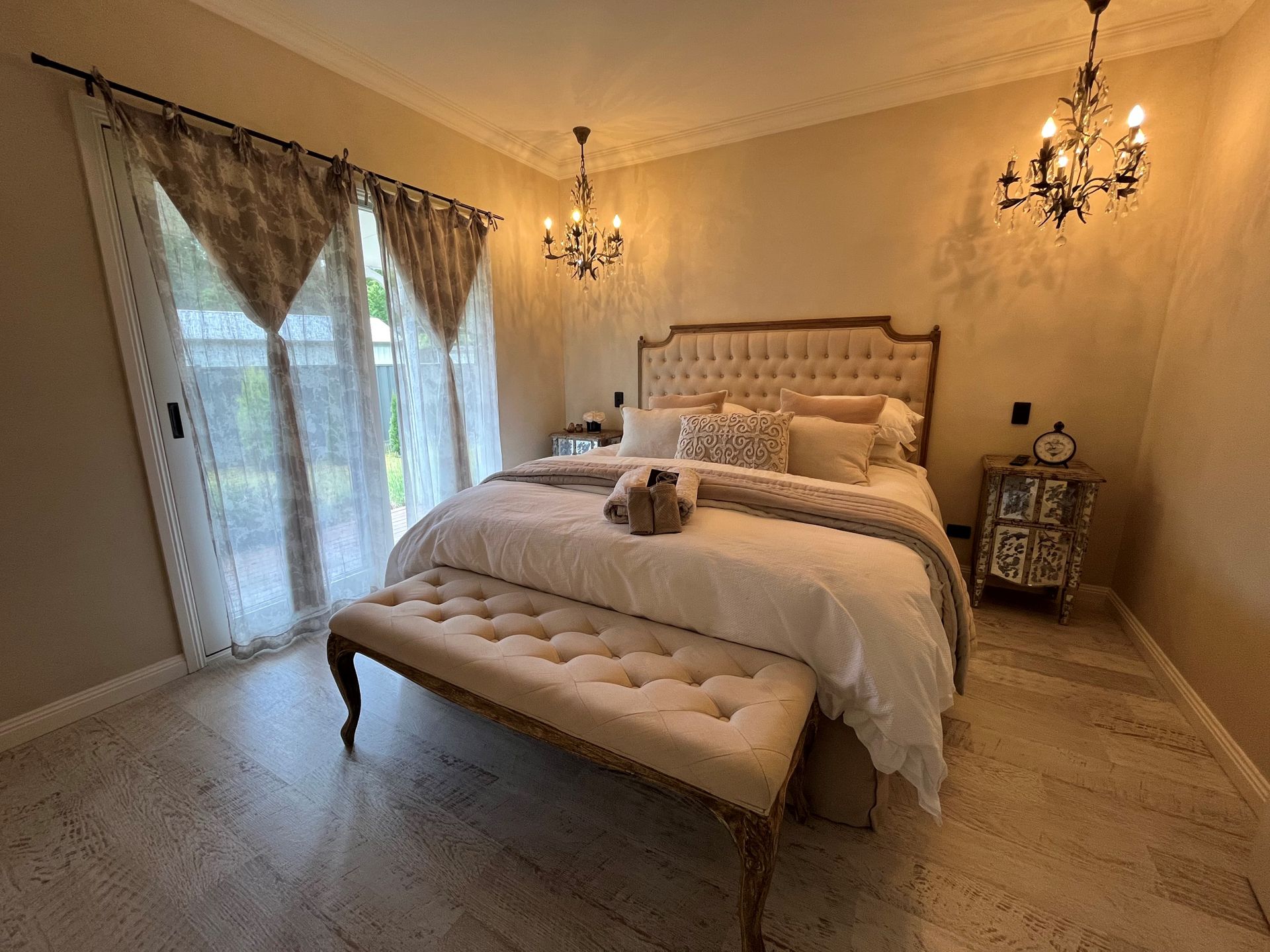 Collins Cottage – Luxury Accommodation