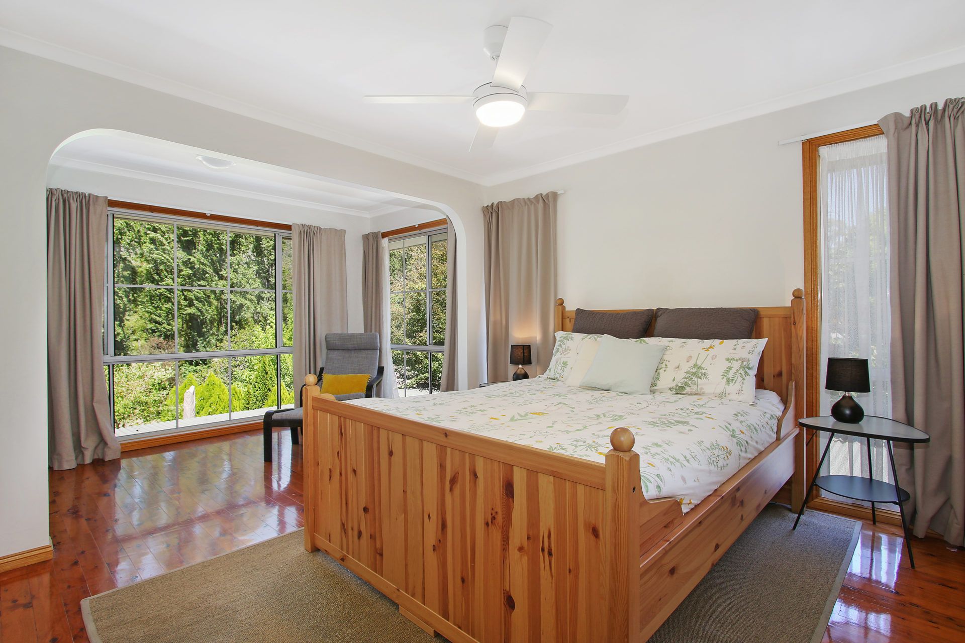 Canyon Walk House and Unit – five minute walk to town and on the river
