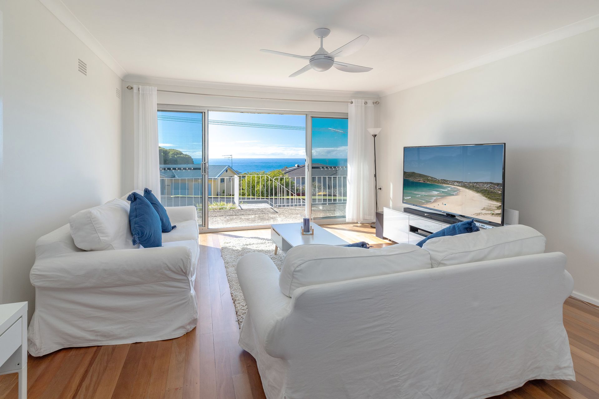 Ocean View Forster Holiday Rentals by Pacific Coast Holidays