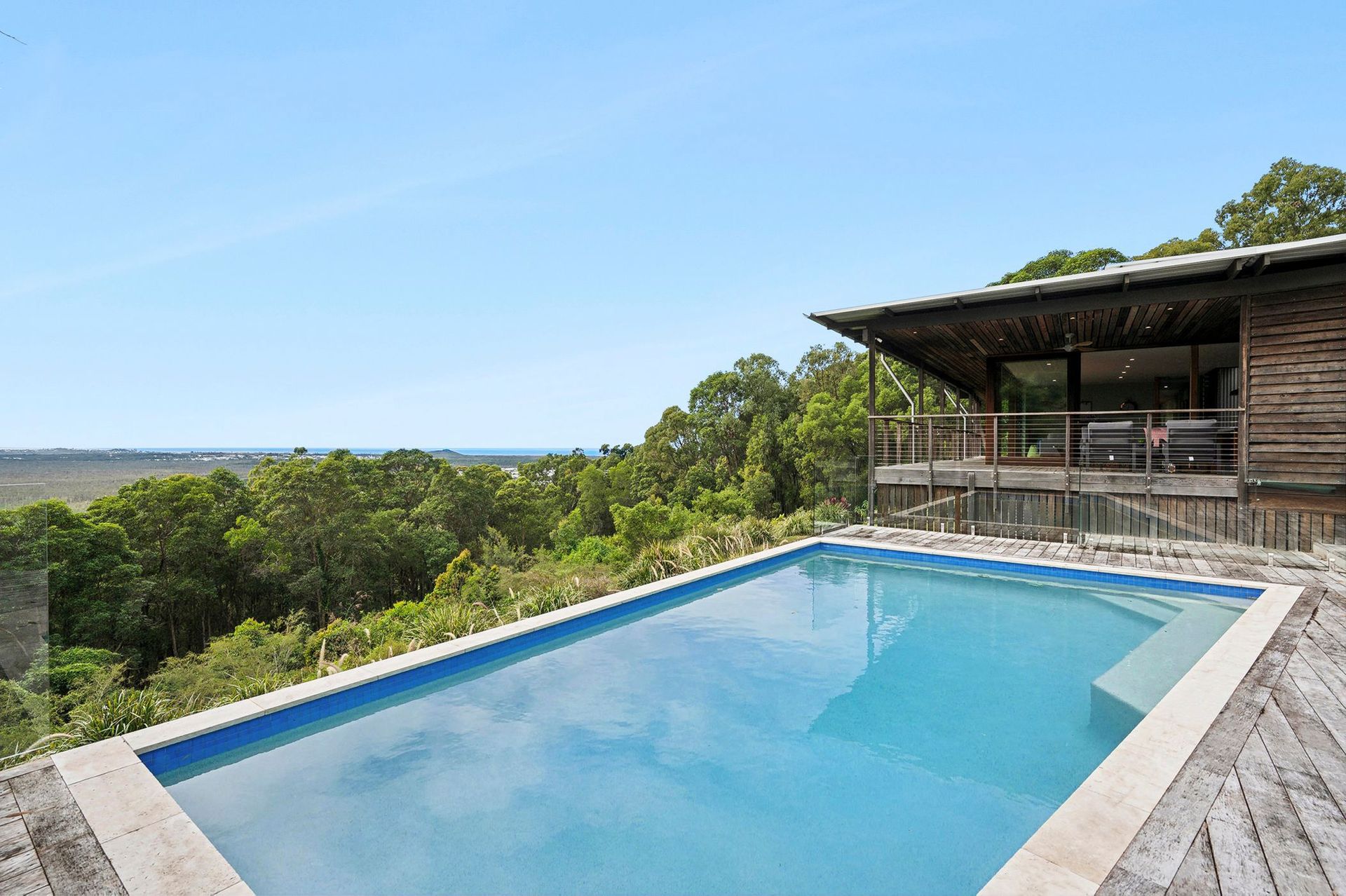 Coolum Scenic Getaway (Mountain & Ocean views only 15 minutes from the ...