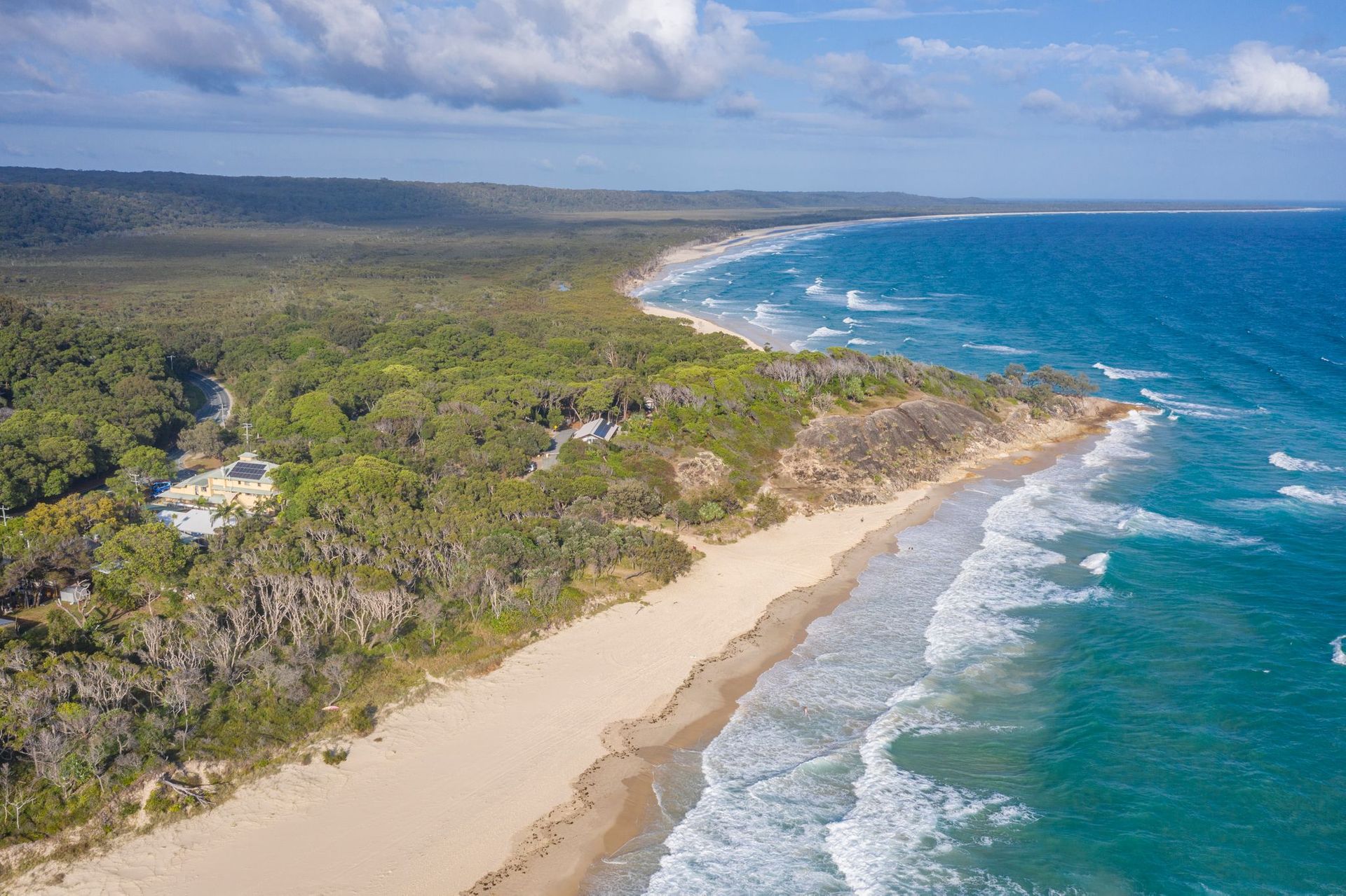 South Passage Beach House - Discover Stradbroke