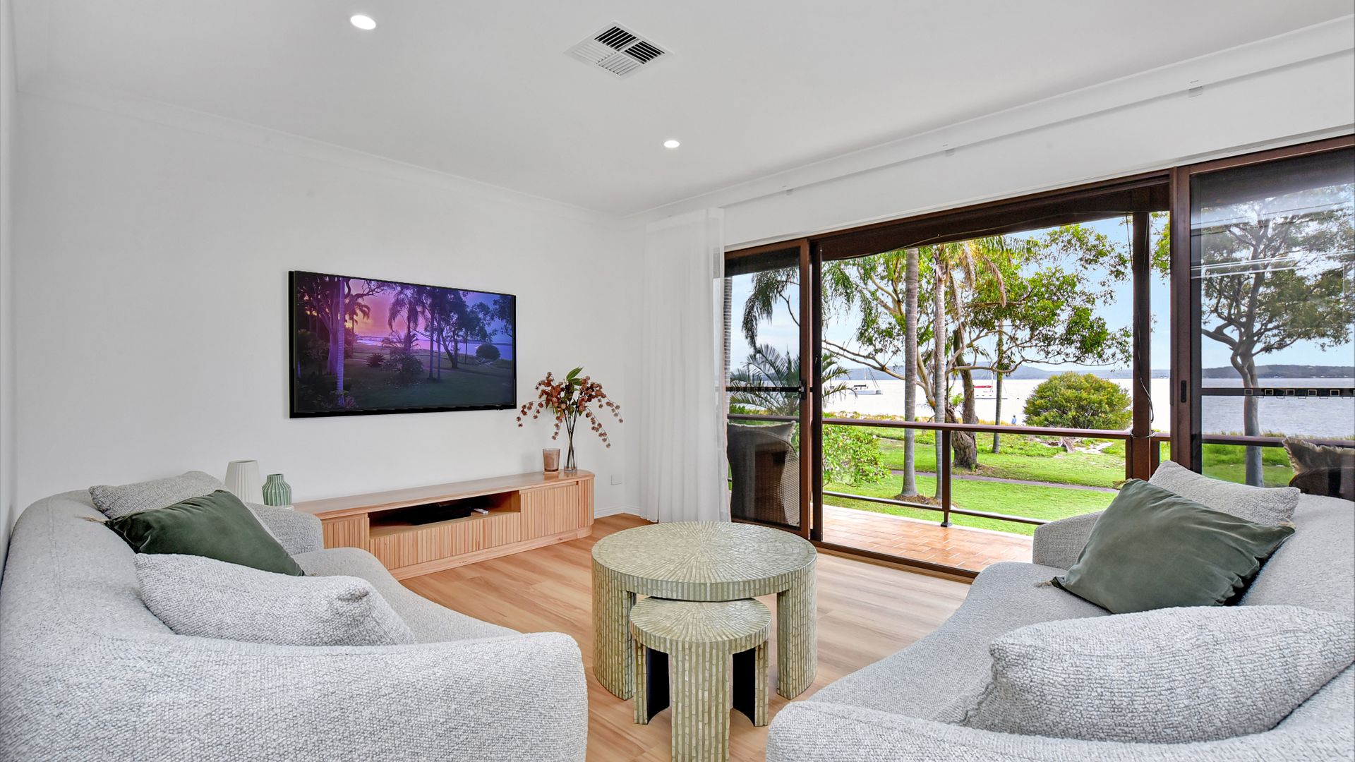 Sandy Point Guesthouse