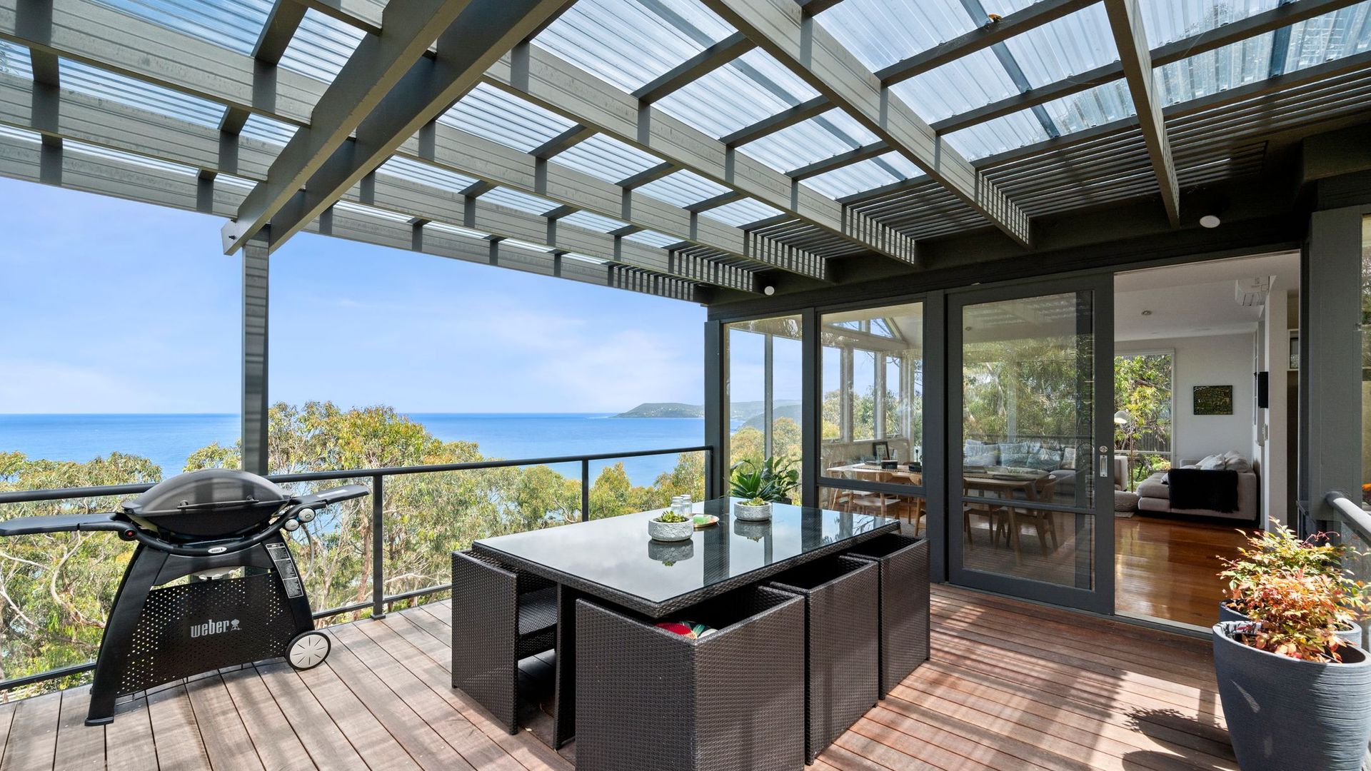 Walk up to the upper living room and deck, and see the magic happen. From there, you can take in the unparalleled beach view, a breathtaking scene as you enjoy chilly mornings or watch the sunset in the late afternoon.