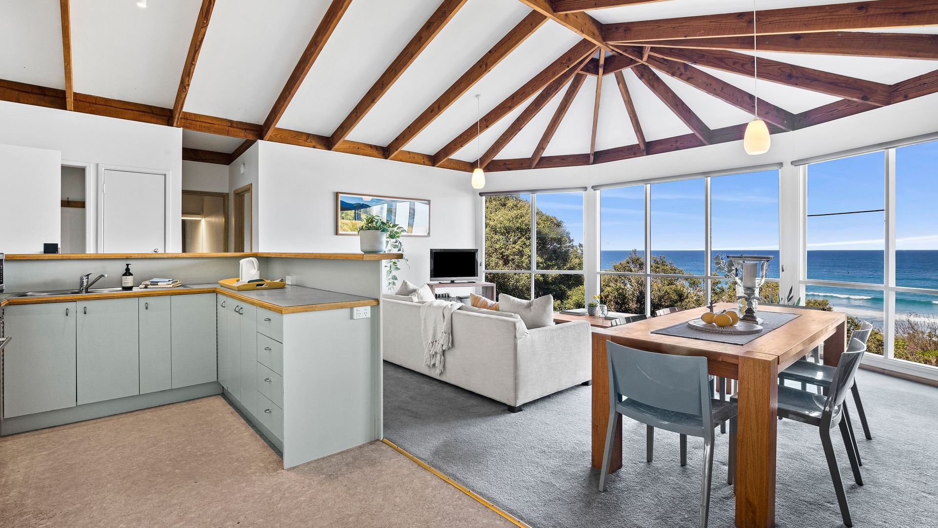 Pelican Views – Fairhaven
