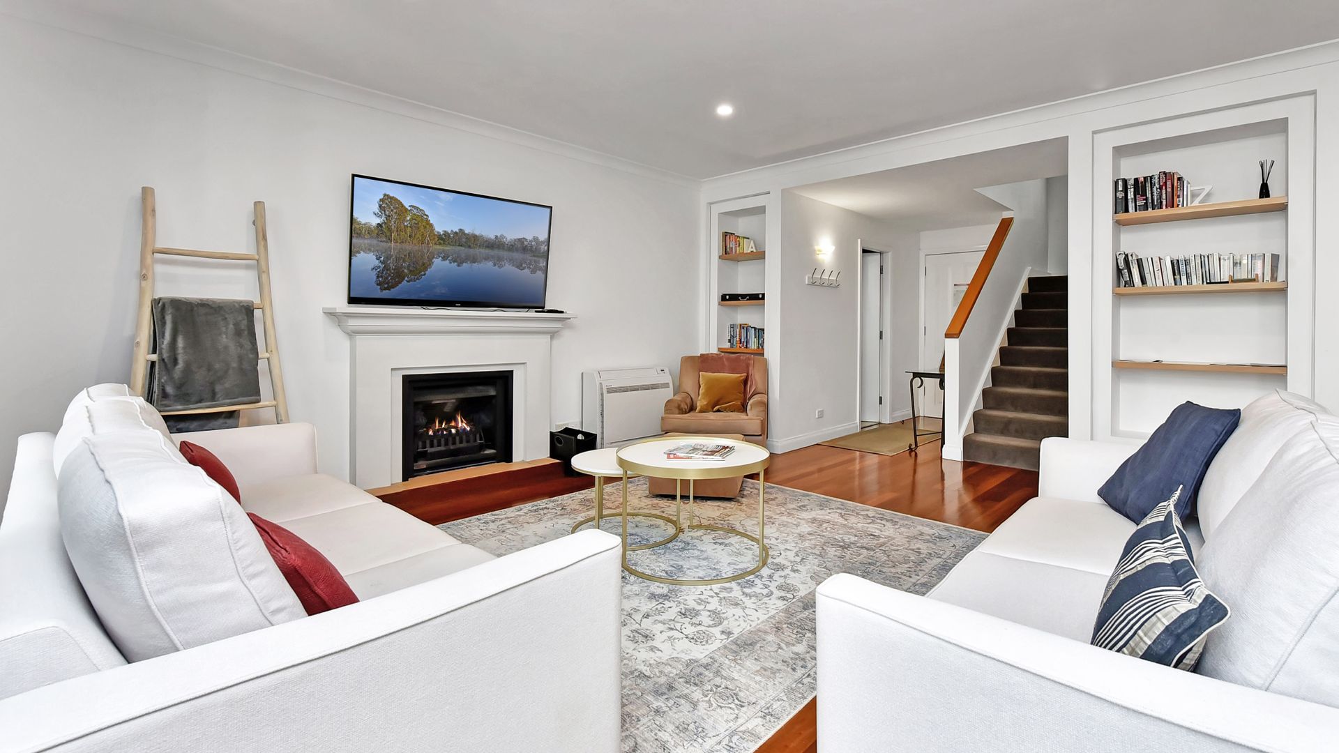 Villa 3br Bella Vista Villa located within Cypress Lakes Resort