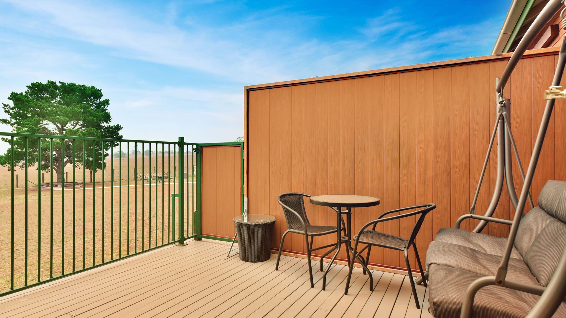 King 1 – close proximity to Bimbadgen and Hope Estate concerts