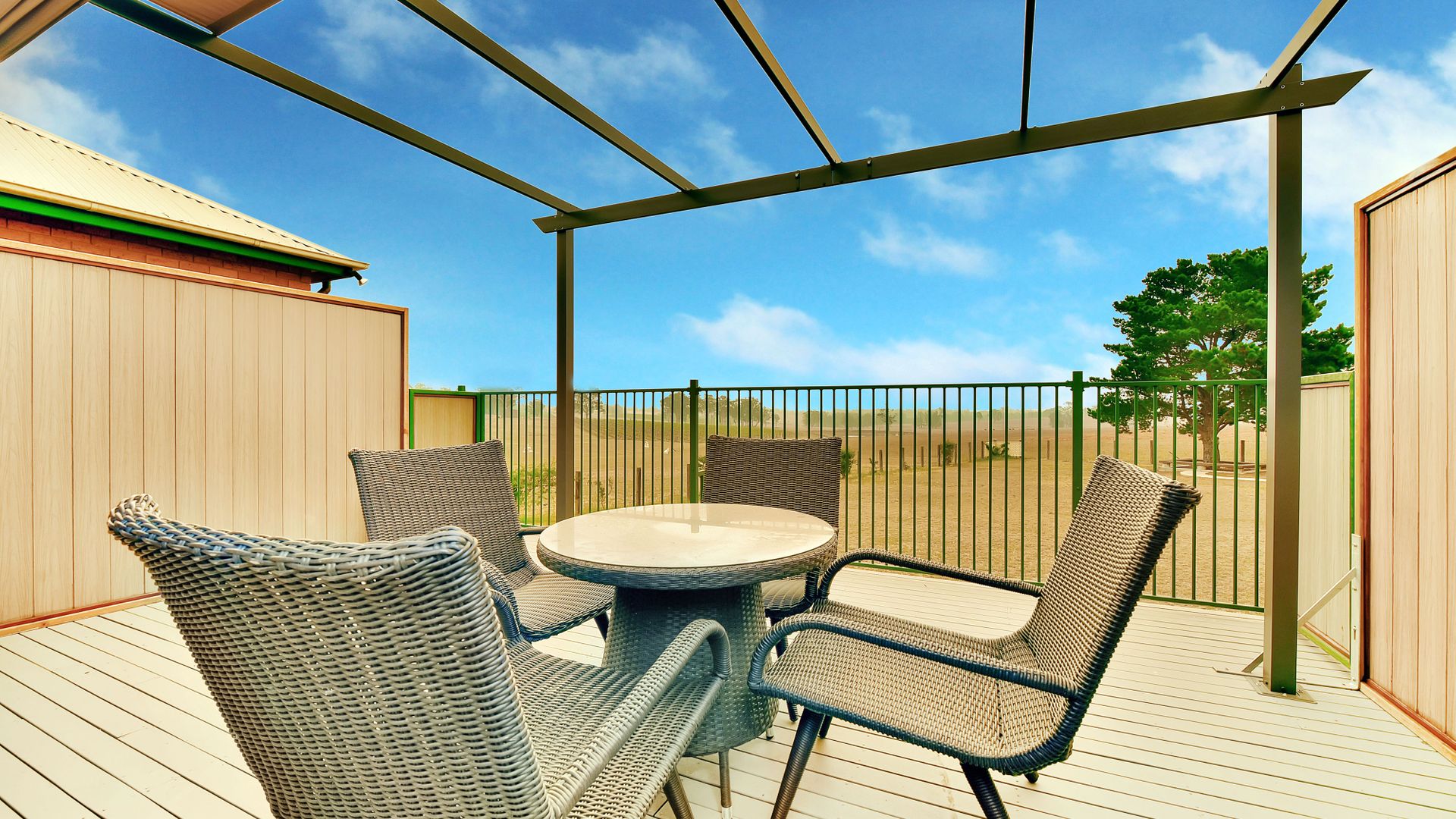 King 2 – close proximity to Bimbadgen and Hope Estate concerts