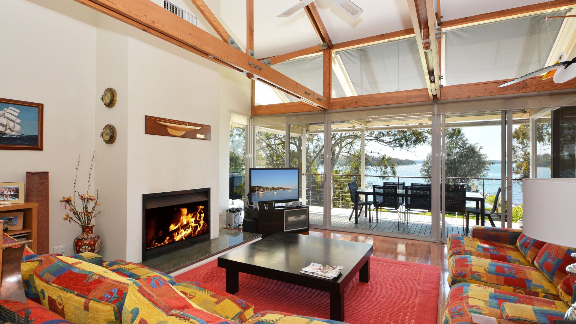 Lake Macquaries’ Edgewater Escape at Morisset Memories