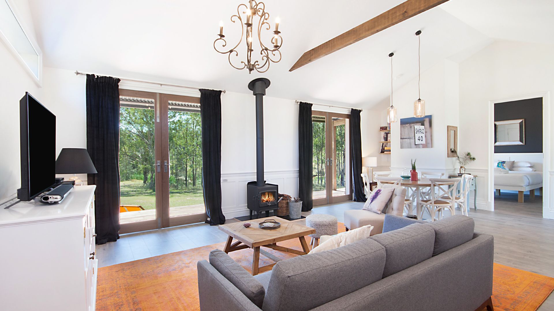 Bed & breakfasts cabins located on Vineyards 