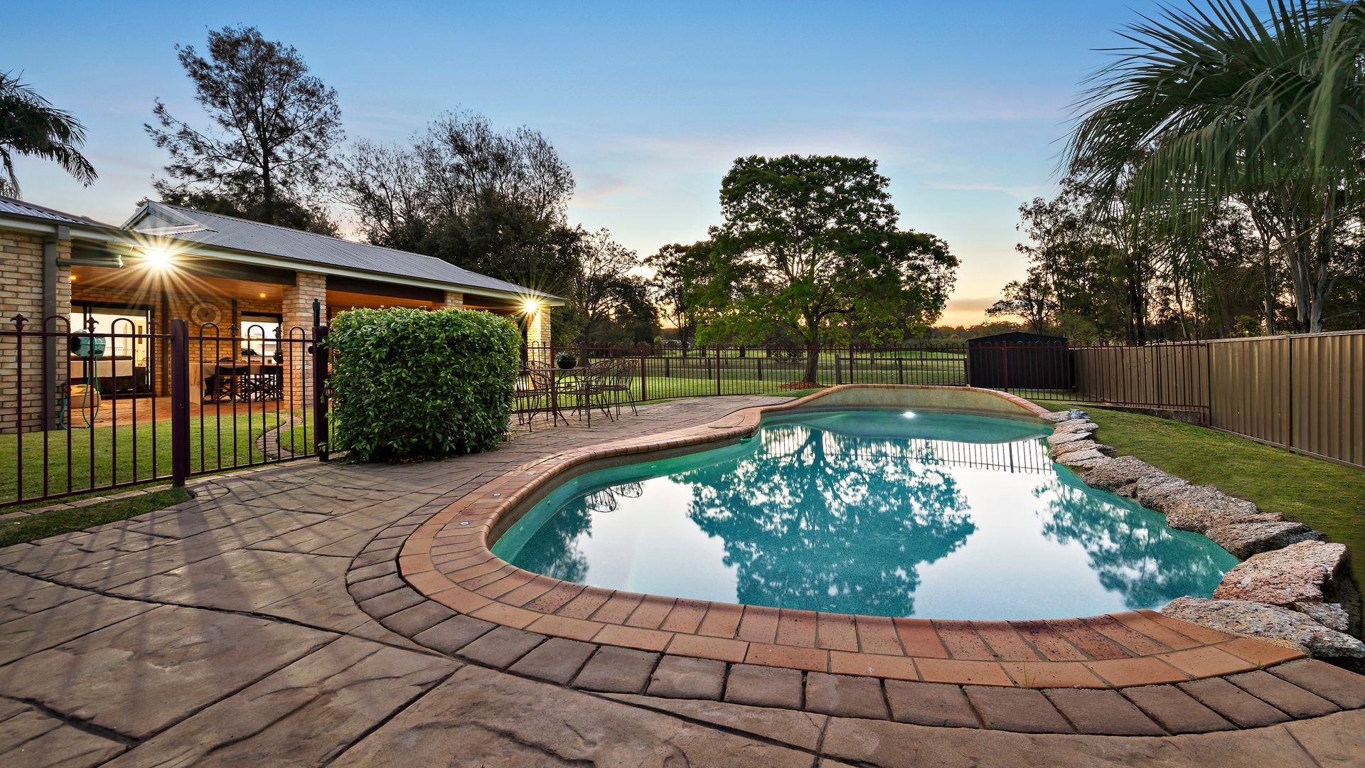 Amazing pool!