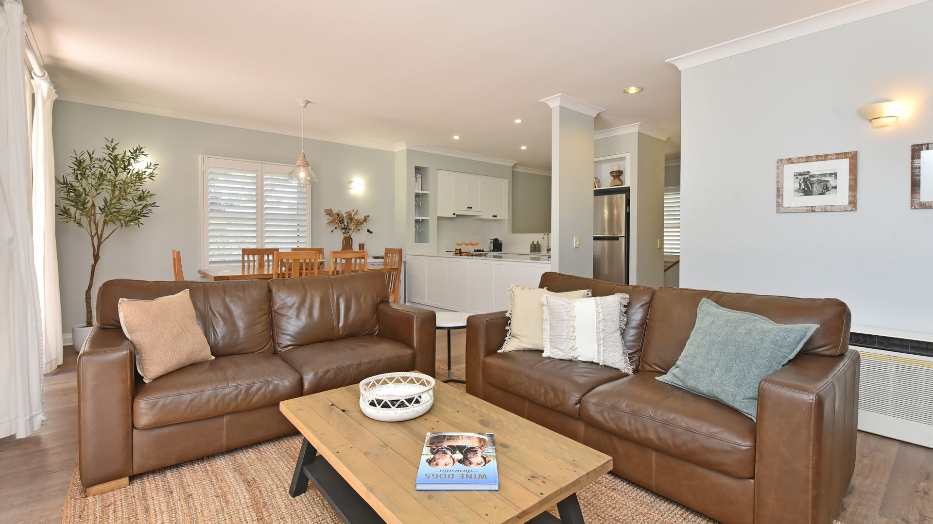 Villa 2br Pinot Grigio Villa located within Cypress Lakes Resort