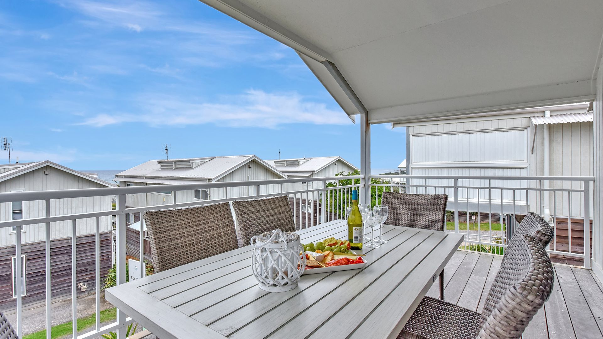 Bay Breeze at Caves Beach Villas