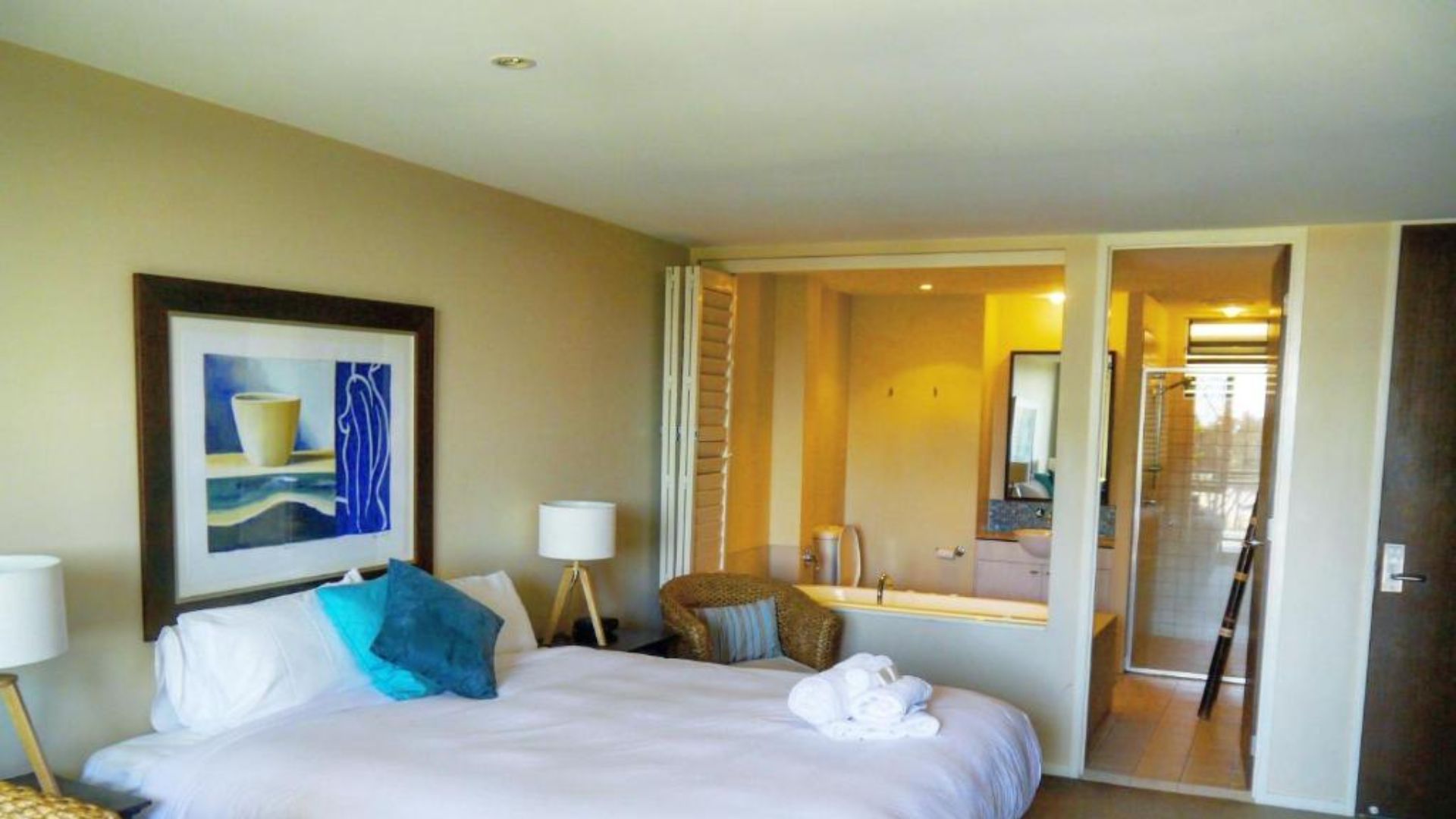 Marine Boutique Studio – Ocean View