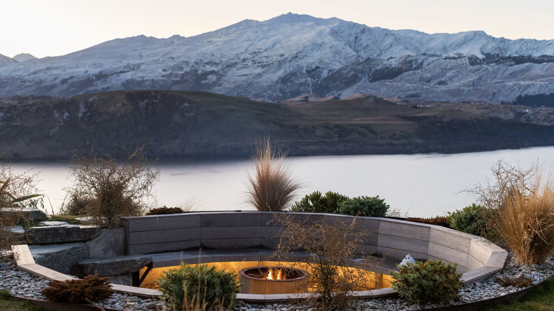 A NEW ZEALAND SKI HOLIDAY // THE BEST LUXURY STAYS IN QUEENSTOWN – Luxe  Surf Style