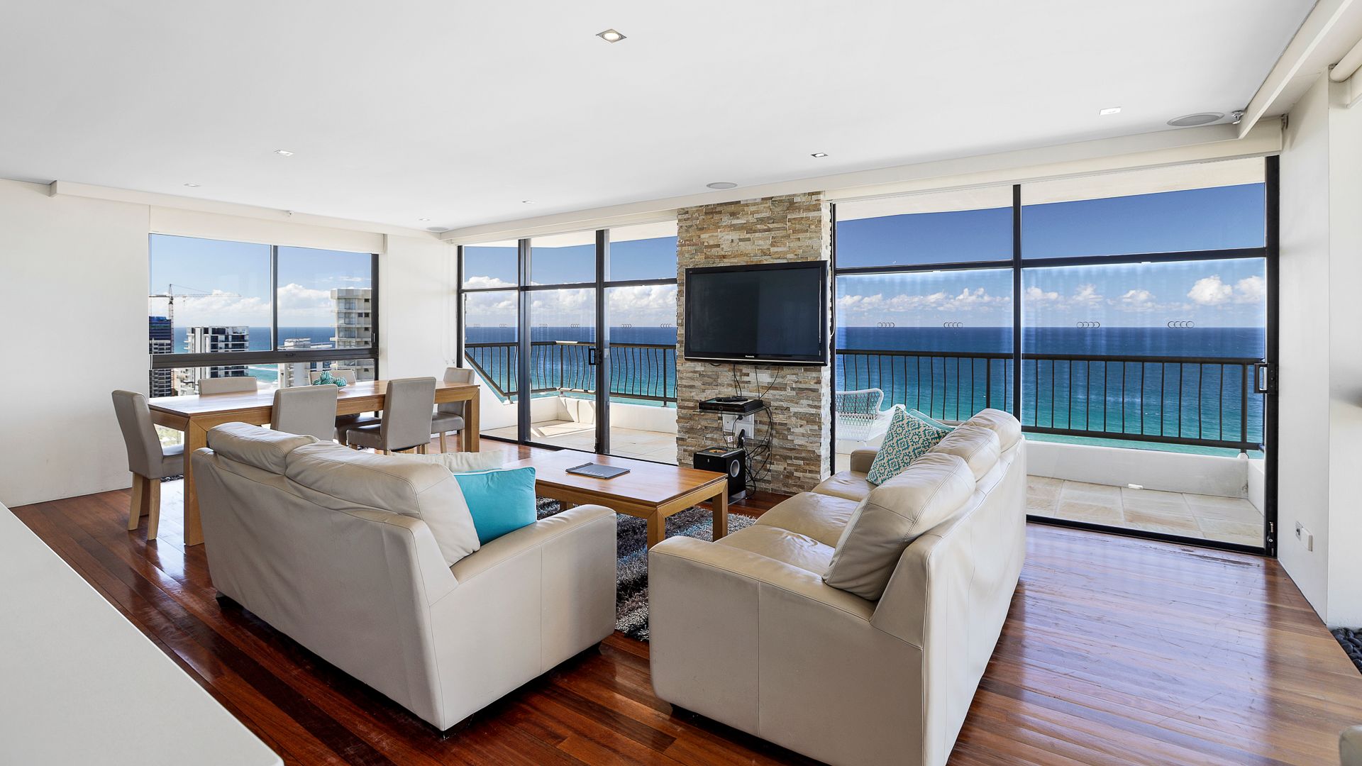 Beach Haven 2 Bed Private Ocean View