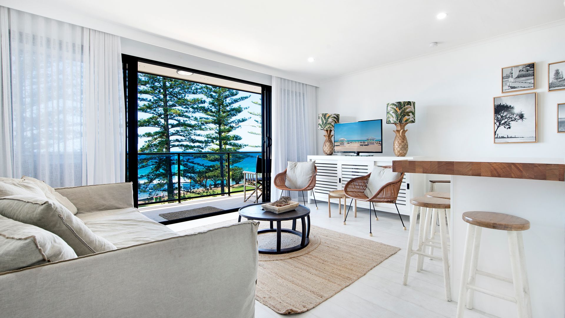 Burleigh By The Sea