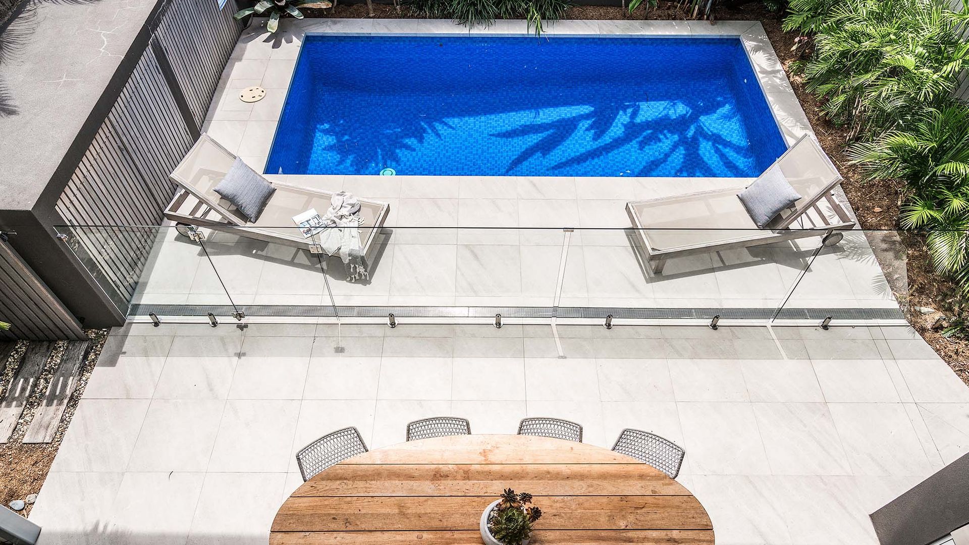 Kokos Beach House 2 – Belongil Beach pad with pool