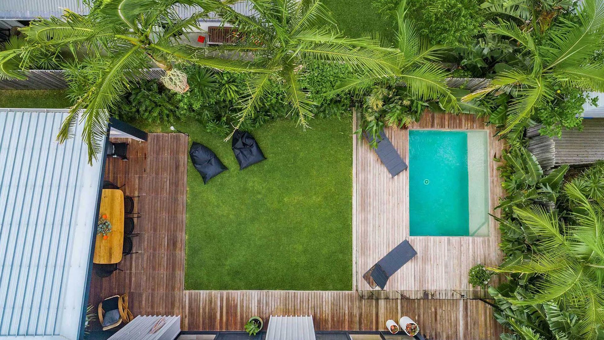 Melaleuca – luxury 4BR retreat with pool